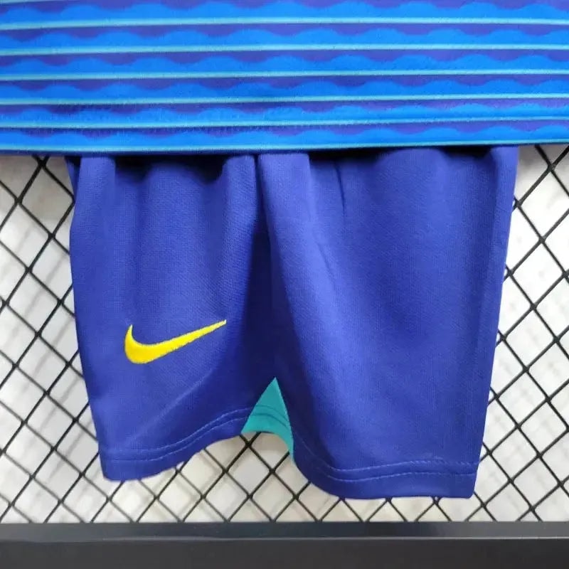 Brazil 24/25 Away Kids Shirt - View 8