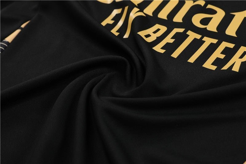 Special Edition Tracksuit Kit - Detail