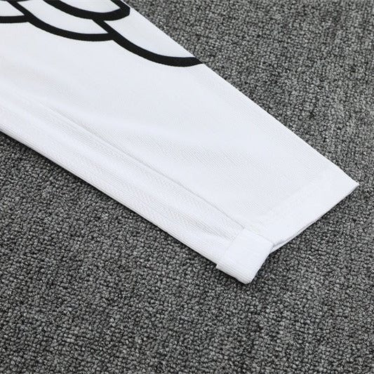 25/26 Tracksuit Kit - Detail