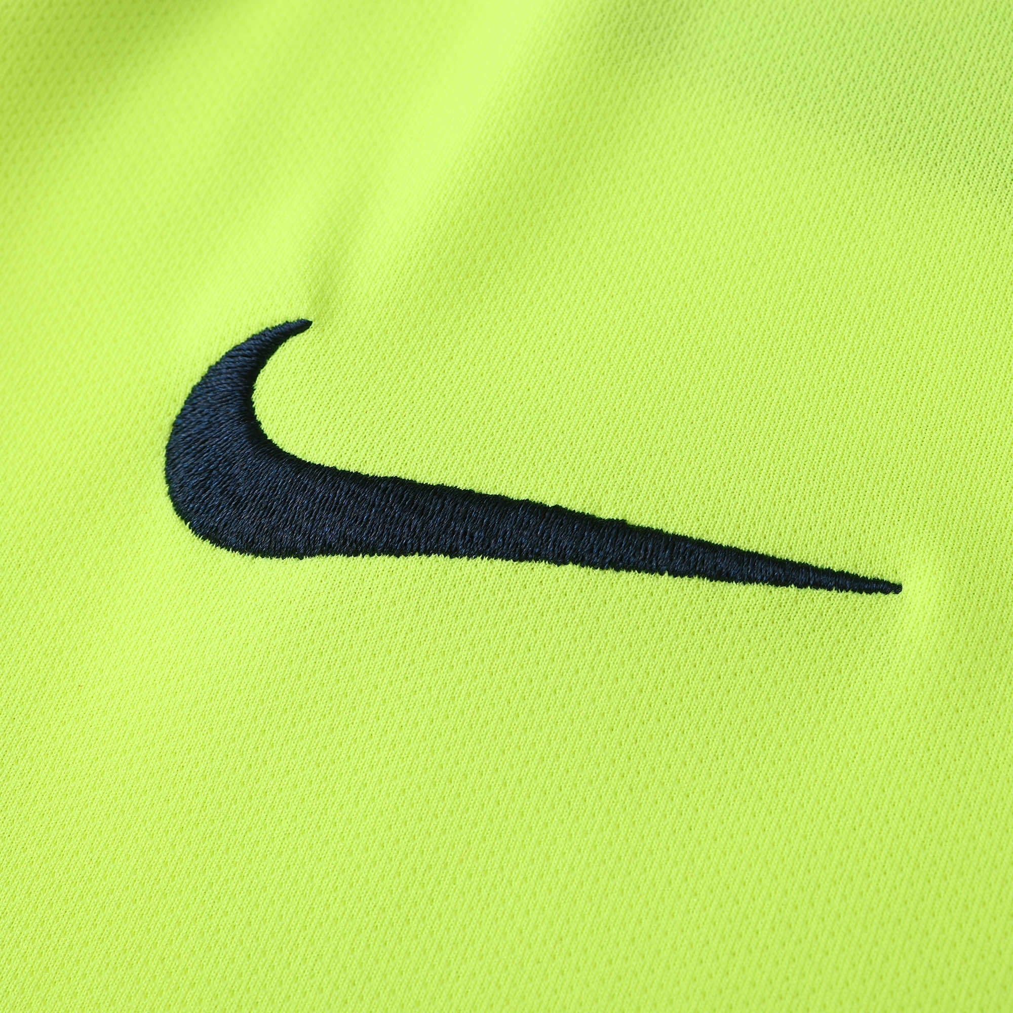 Camisola Retro Alternativa 2005/06