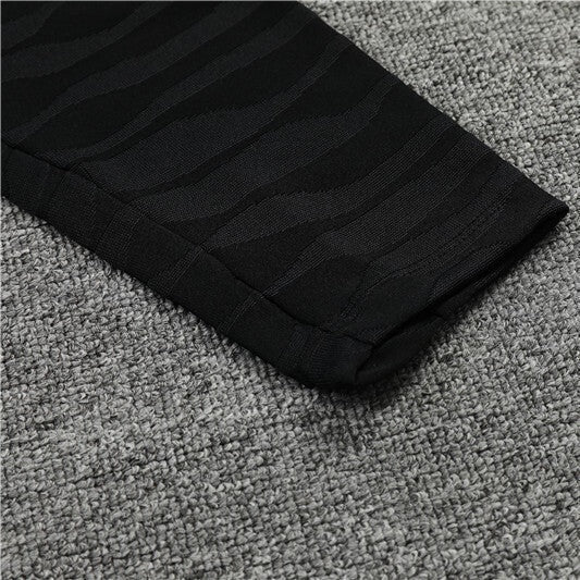 Special Edition Tracksuit Kit - Detail