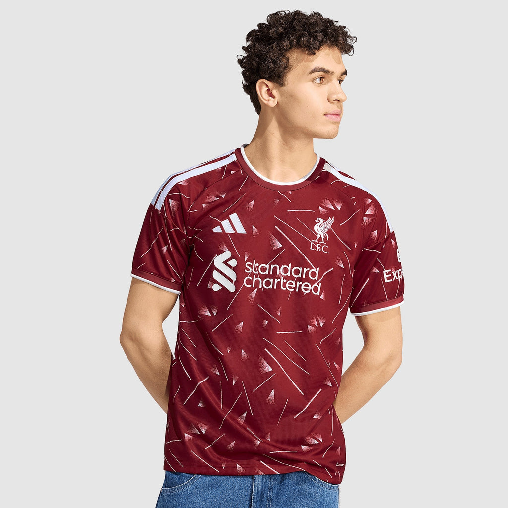 Home 26/27 Shirt - Front Model