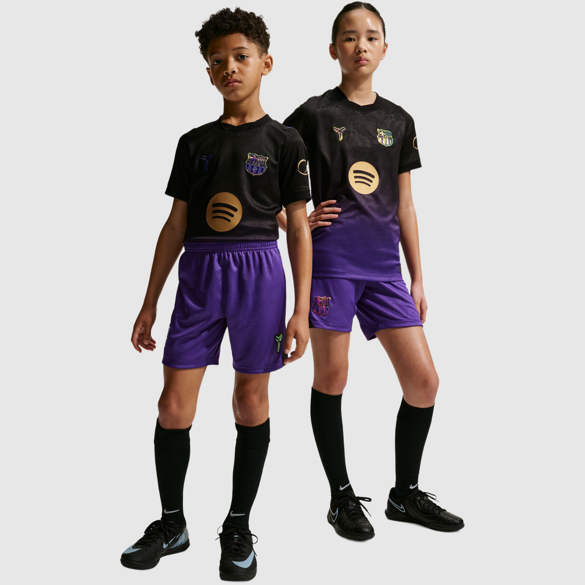 Away 26/27 Kids Shirt Kit - View 2