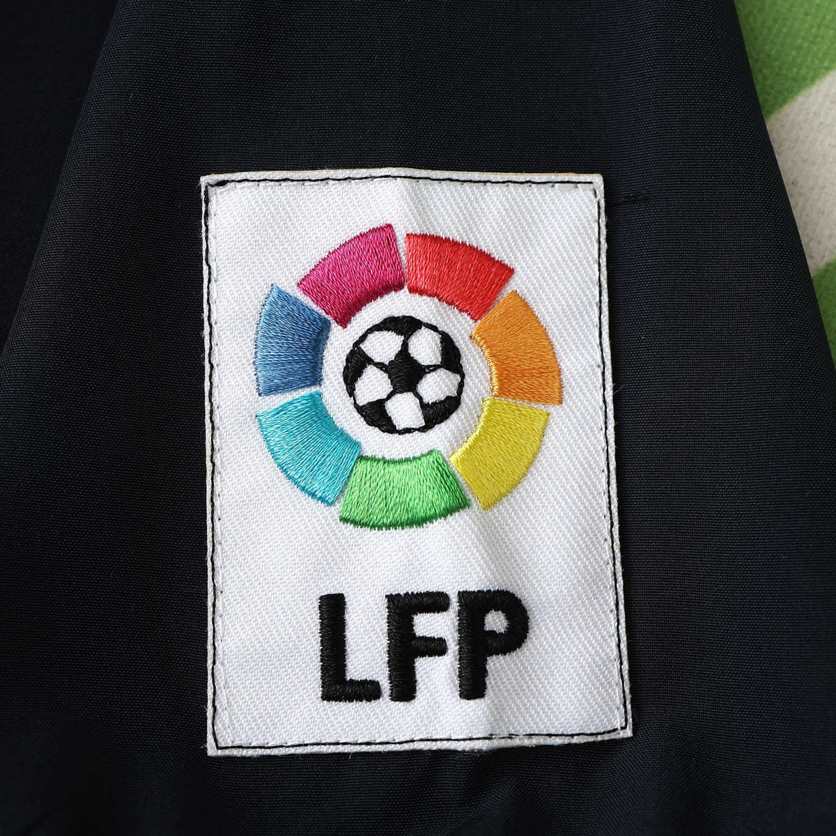 Retro Home 2003/04 Shirt - View 5