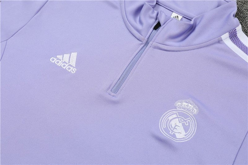 Special Edition Tracksuit Kit - Detail