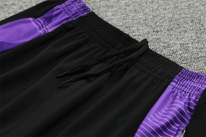 Special Edition Tracksuit Kit - Detail