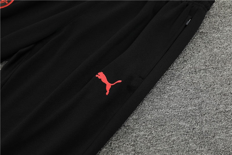Special Edition Tracksuit Kit - Detail