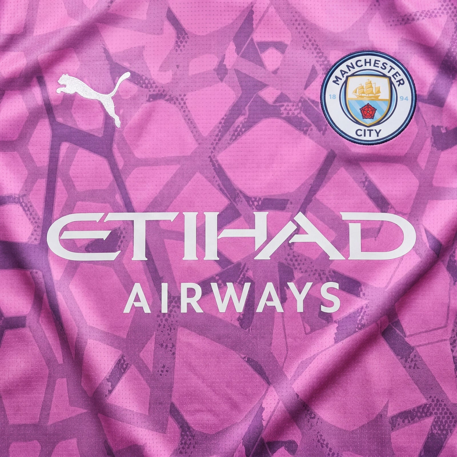 Goalkeeper 2 26/27 Shirt - Club Crest