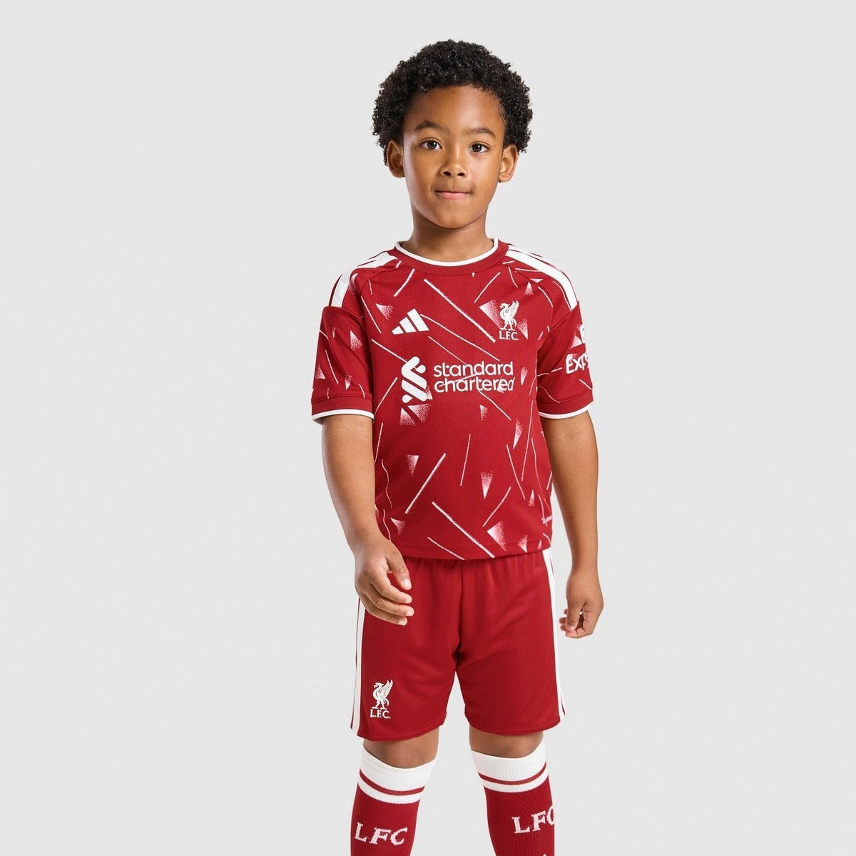 Home 26/27 Kids Shirt Kit - Modeled