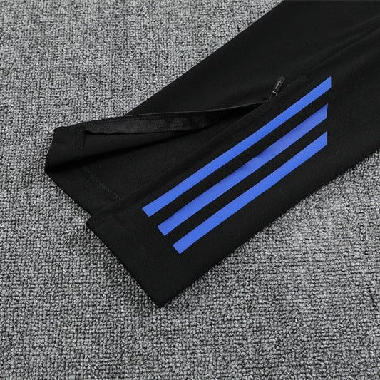 Special Edition Tracksuit Kit - Detail