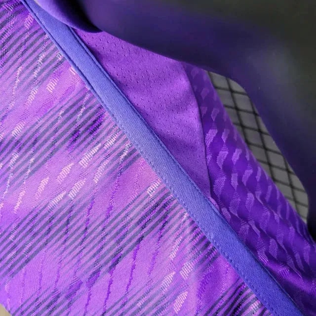 Los Leones de Orlando 23/24 Home Player Shirt - View 8