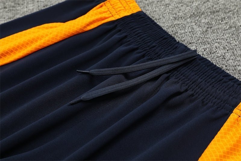Special Edition Tracksuit Kit - Detail