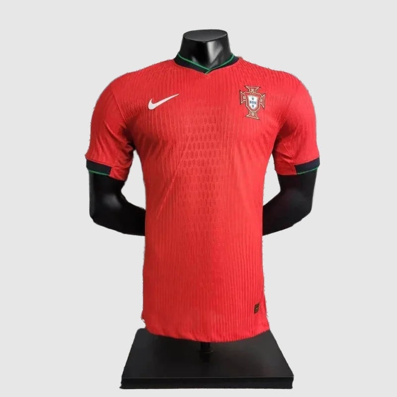 Portugal 24/25 Home Player Shirt - View 4