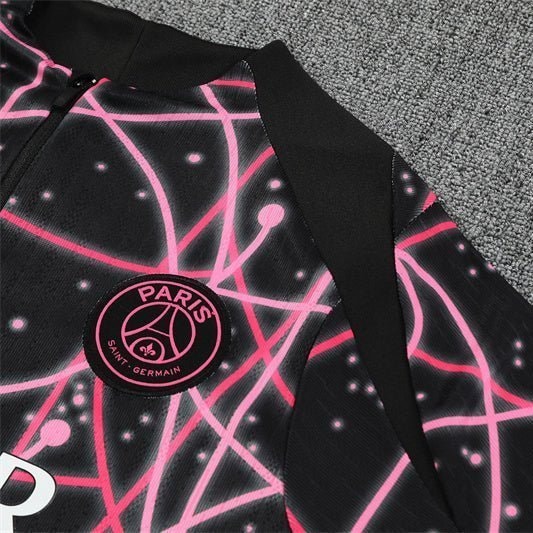 Special Edition Tracksuit Kit - Detail