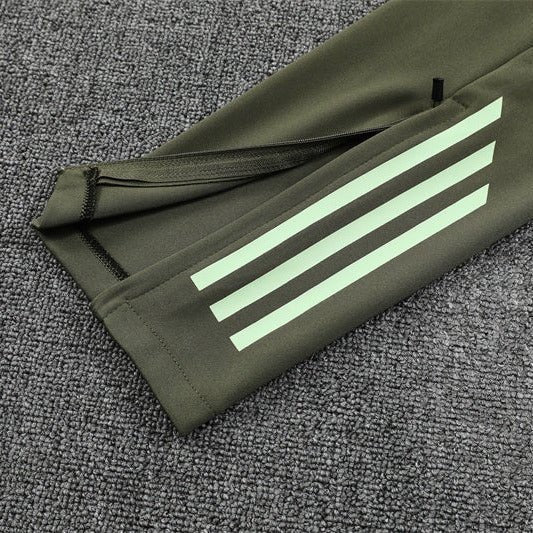 Training 25/26 Tracksuit Kit - Detail