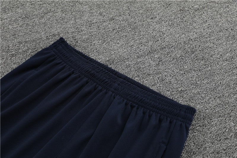 Special Edition Tracksuit Kit - Detail