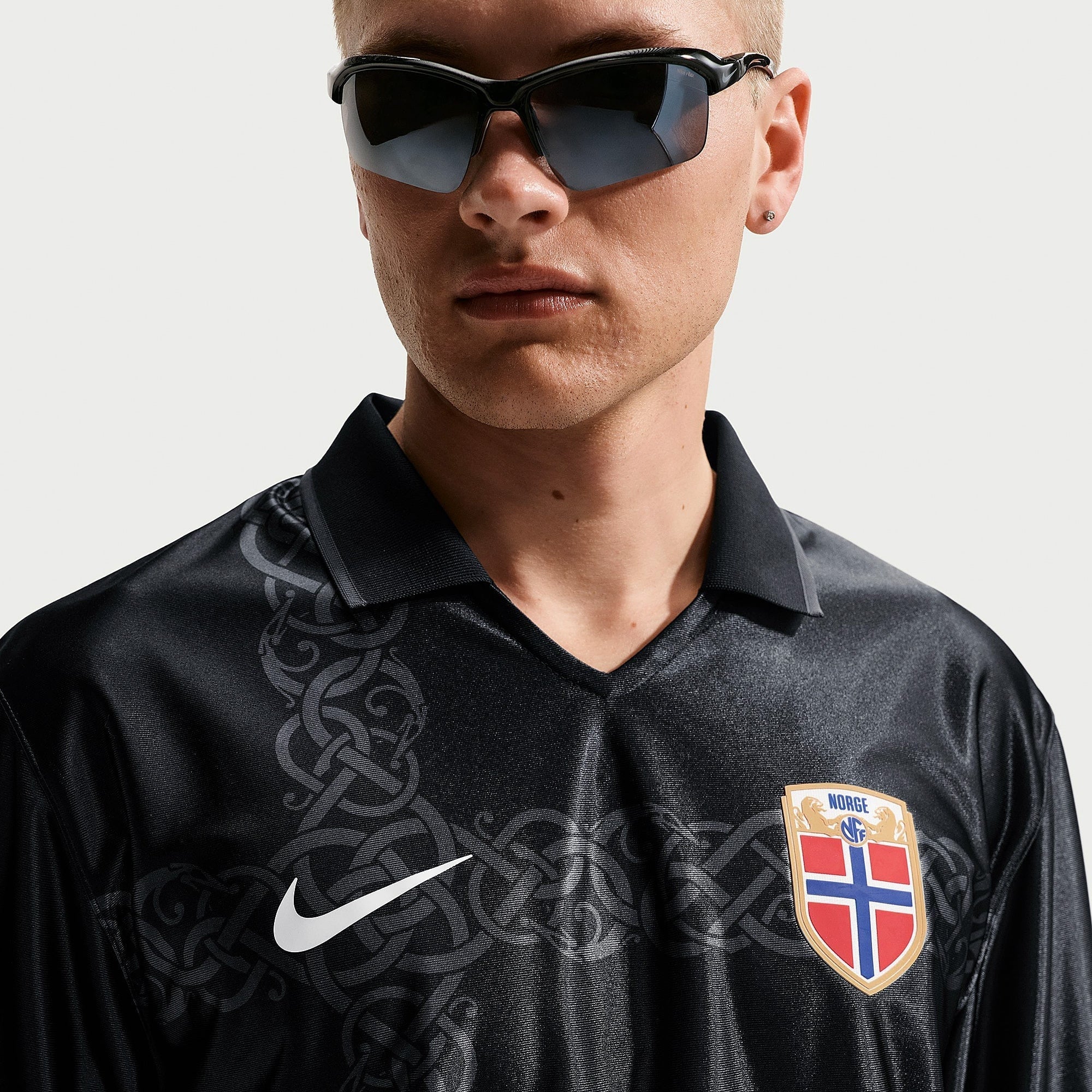 Special Edition 26/27 Men's Shirt - Detail