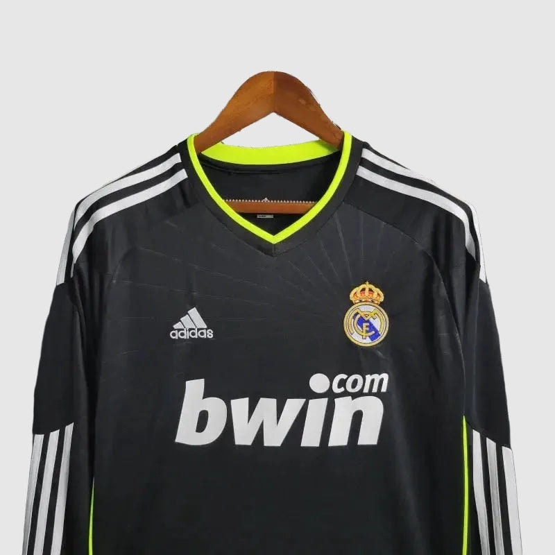 Retro Away 2010/11 Long Sleeve Shirt - View 2