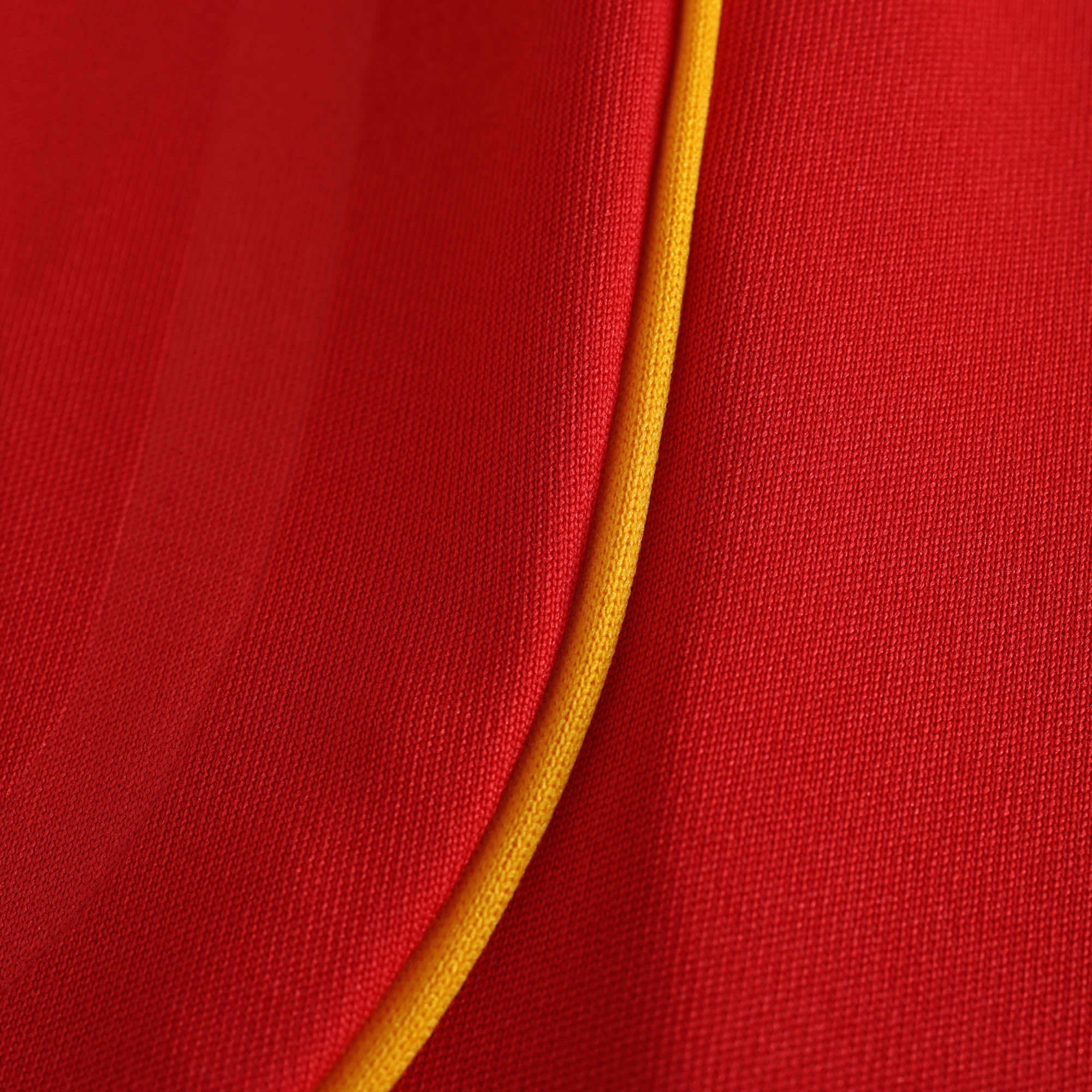 Spain 2008 Retro Home Shirt - View 8