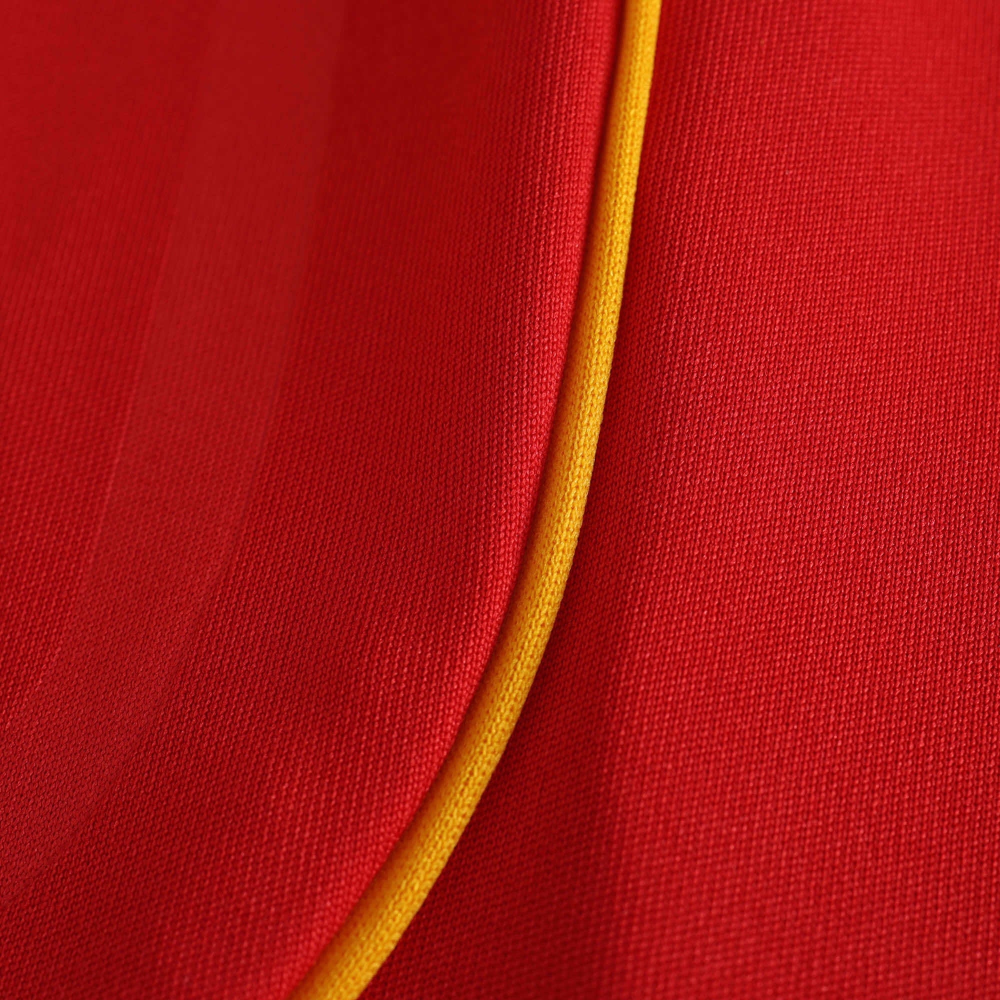 Spain 2008 Retro Home Shirt - View 8