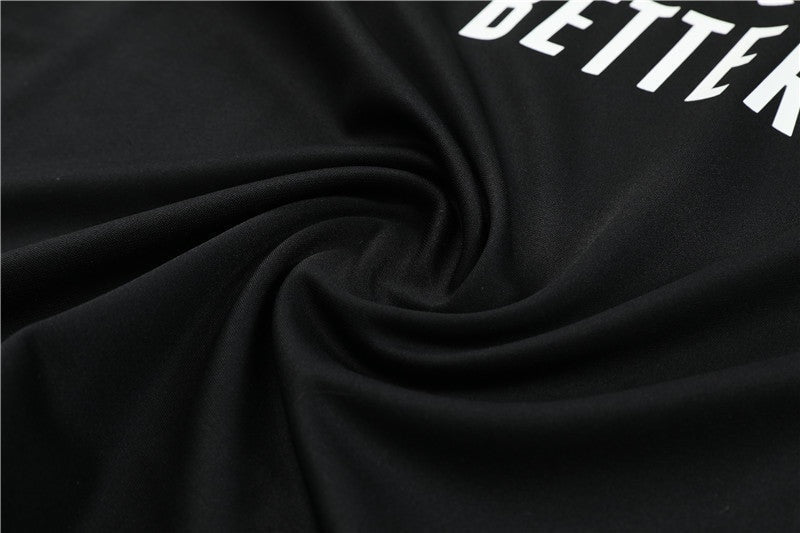 Special Edition Tracksuit Kit - Detail