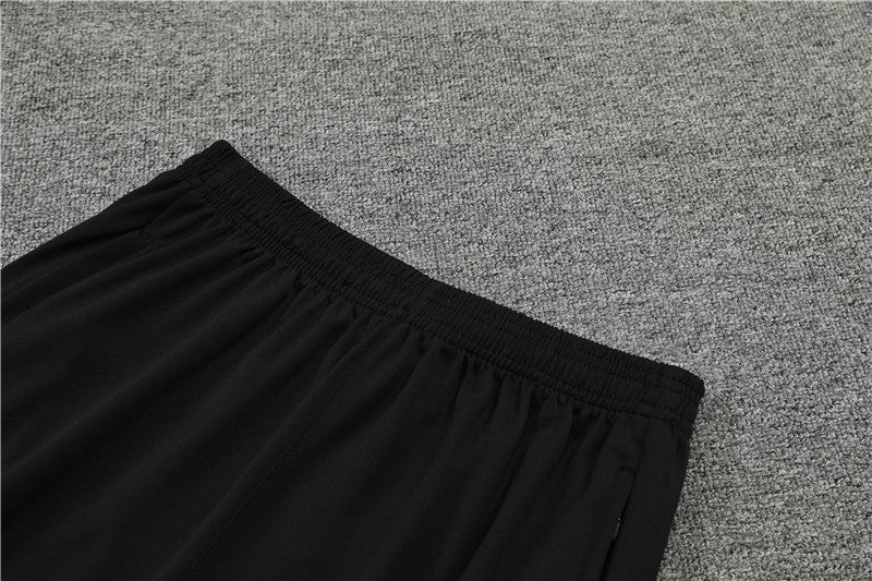 Special Edition Tracksuit Kit - Detail