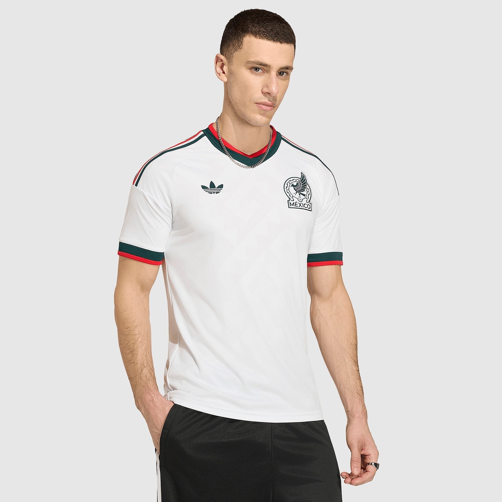 Away 26/27 Men's Shirt - Model Front