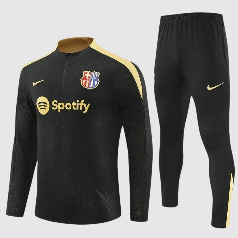 Training 24/25 Tracksuit Kit - Front