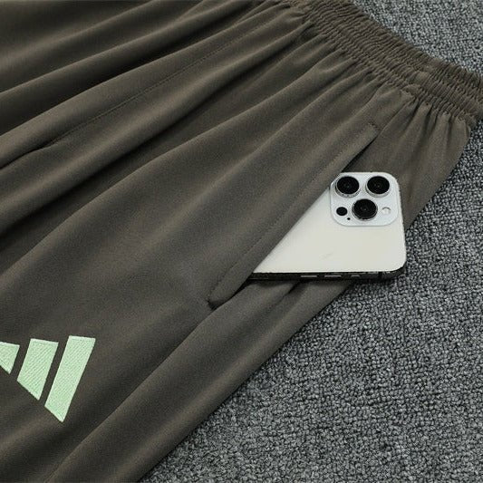 Training 25/26 Tracksuit Kit - Detail