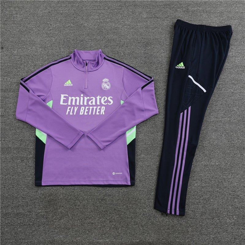 Special Edition Tracksuit Kit - Detail