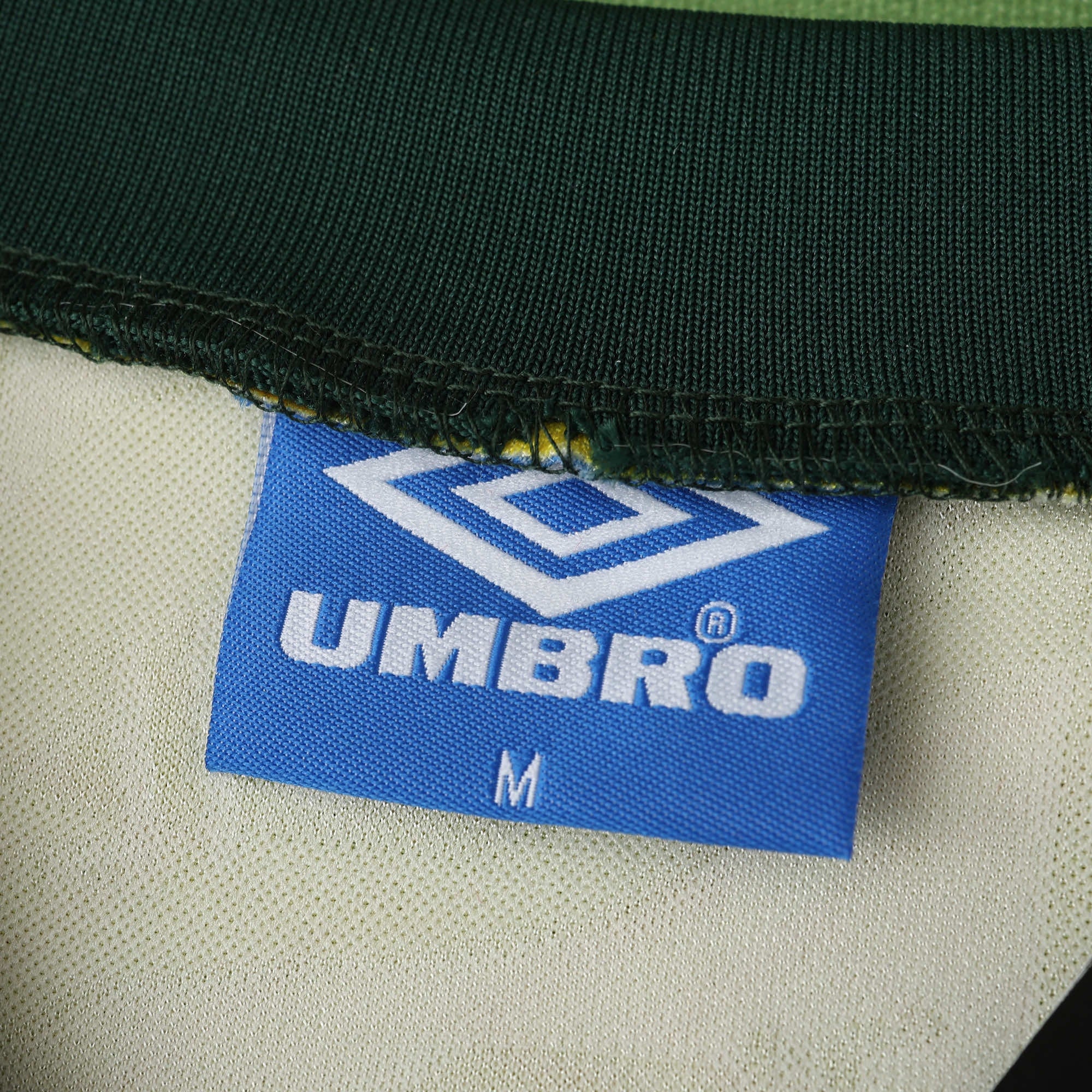 Brazil 1991/93 Retro Home Shirt - View 10
