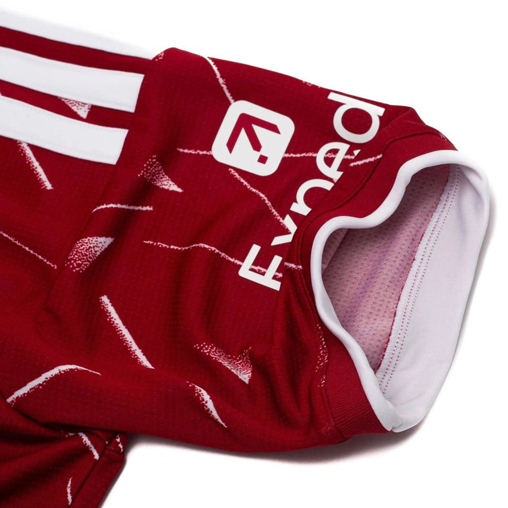 Home 26/27 Shirt - Sleeve Detail