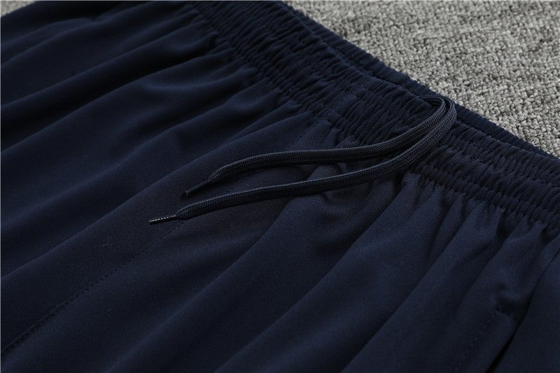 Special Edition Tracksuit Kit - Detail