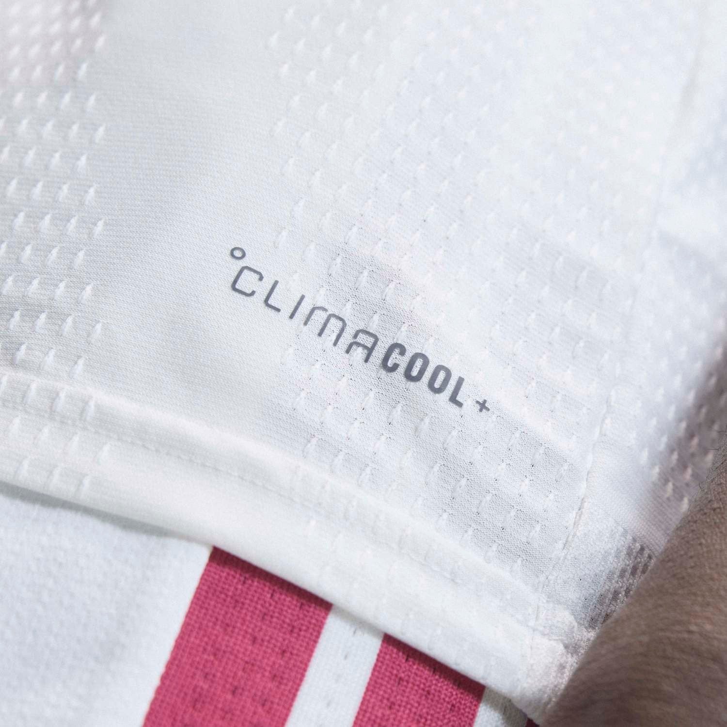 Embroidered Home 26/27 Player Edition Shirt - Hem Detail
