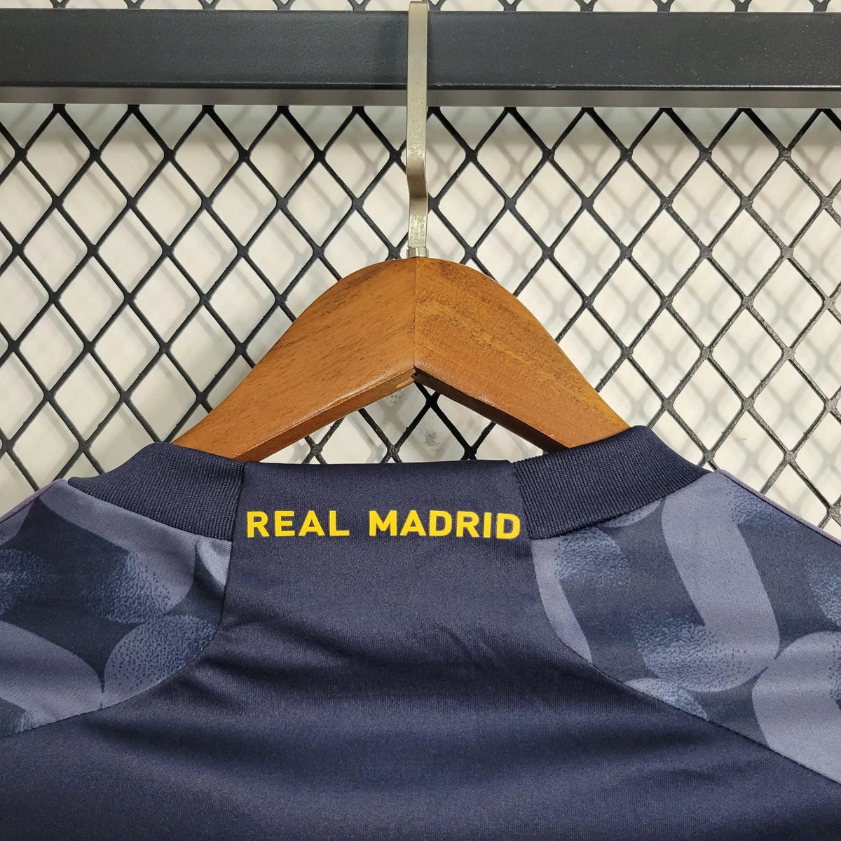 Away 23/24 Men’s Shirt - View 7