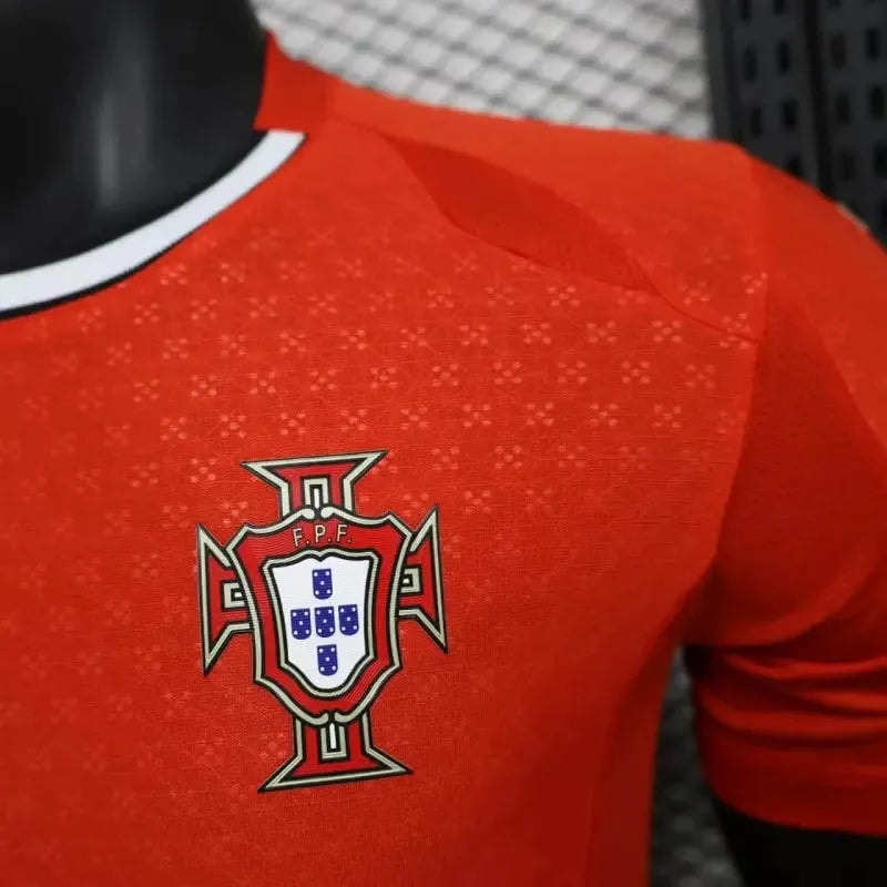Portugal 25/26 Home Player Shirt - View 7
