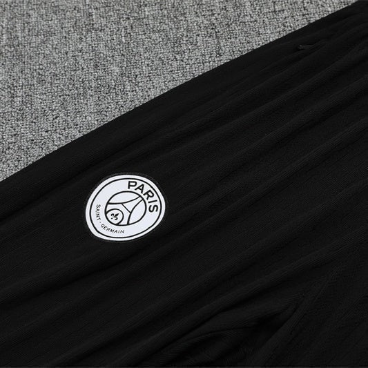 Special Edition Tracksuit Kit - Detail