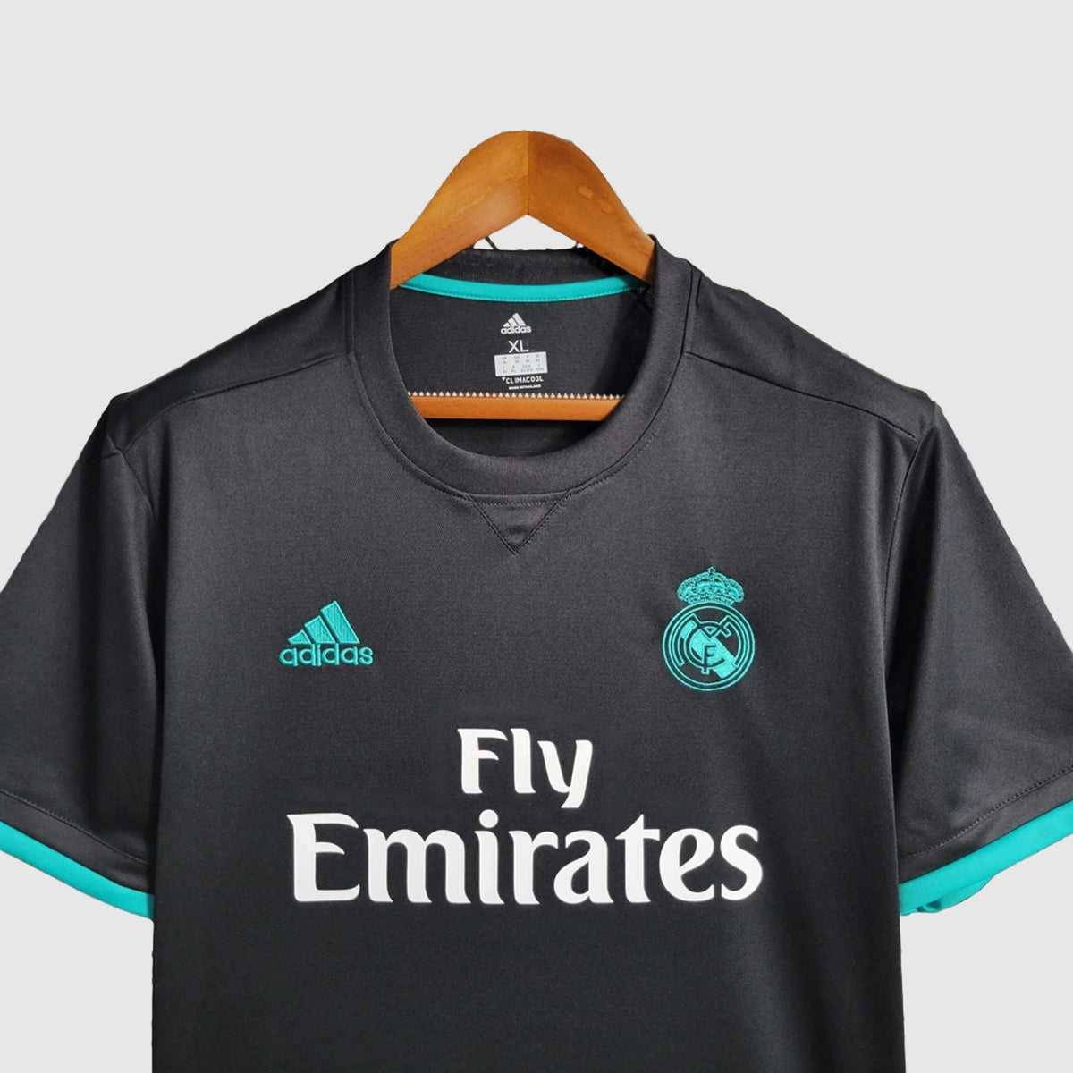 Retro Away 17/18 Shirt - View 2