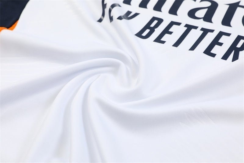 Special Edition Tracksuit Kit - Detail
