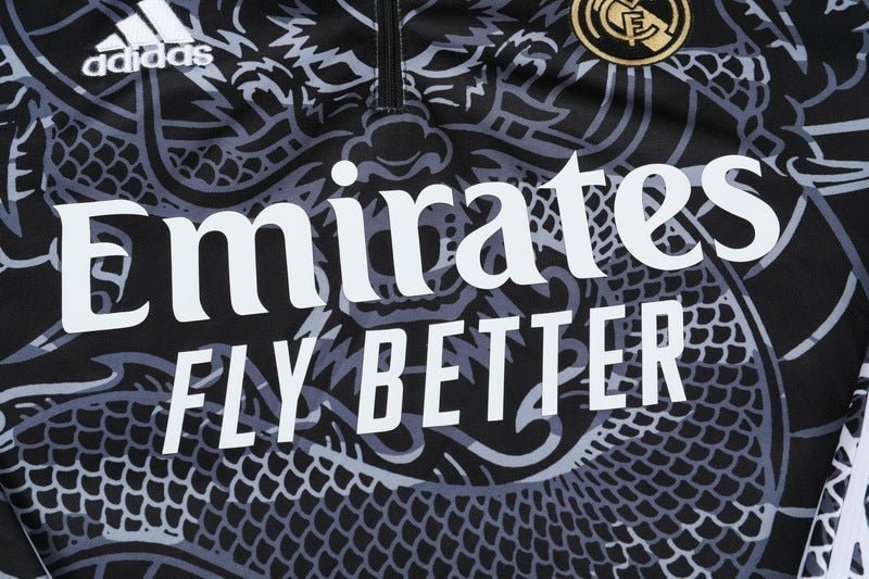Special Edition Tracksuit Kit - Detail