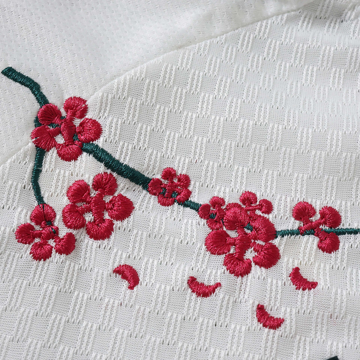 Embroidered Home 26/27 Player Edition Shirt - View 6