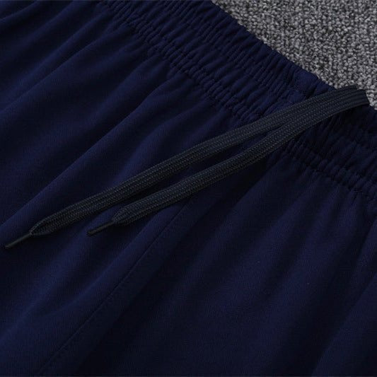Home 24/25 Tracksuit Kit - Detail