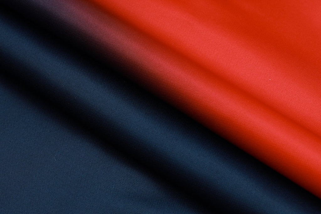 Tracksuit Kit - Detail