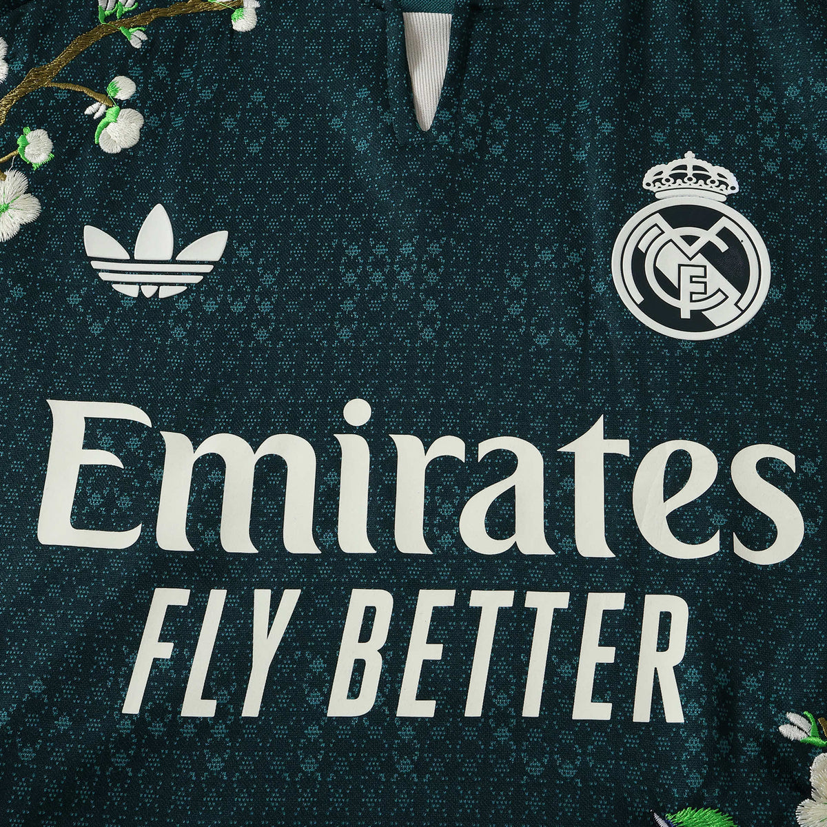 Embroidered Away 26/27 Player Edition Shirt - View 3