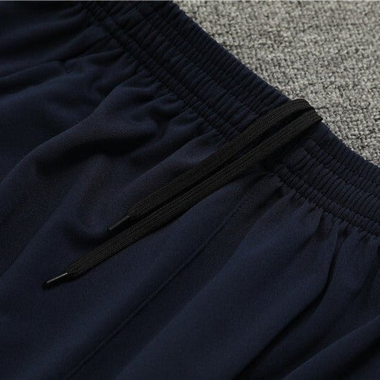 Special Edition Tracksuit Kit - Detail