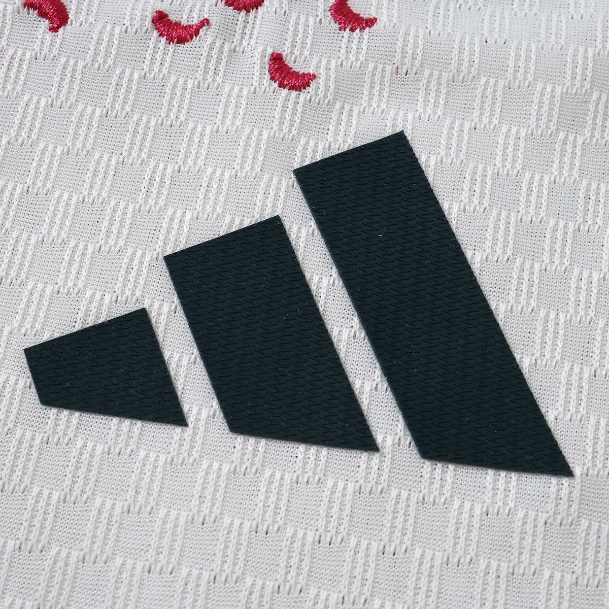 Embroidered Home 26/27 Player Edition Shirt - View 4