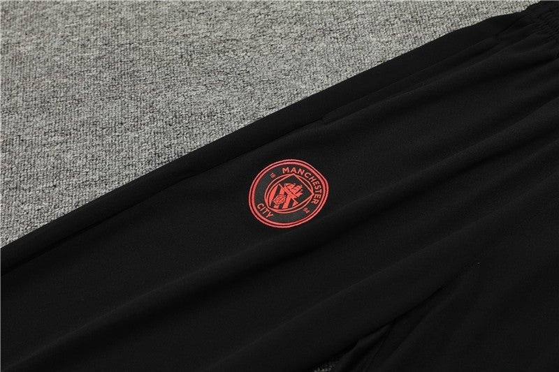 Special Edition Tracksuit Kit - Detail