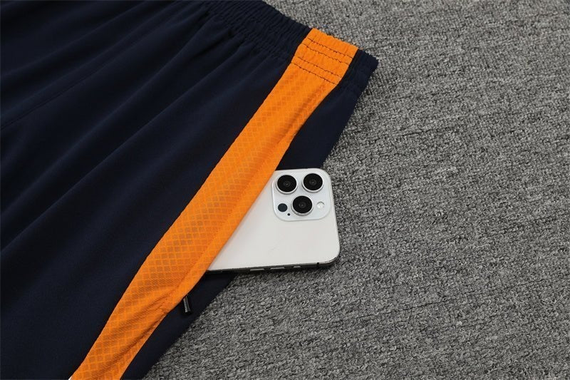 Special Edition Tracksuit Kit - Detail
