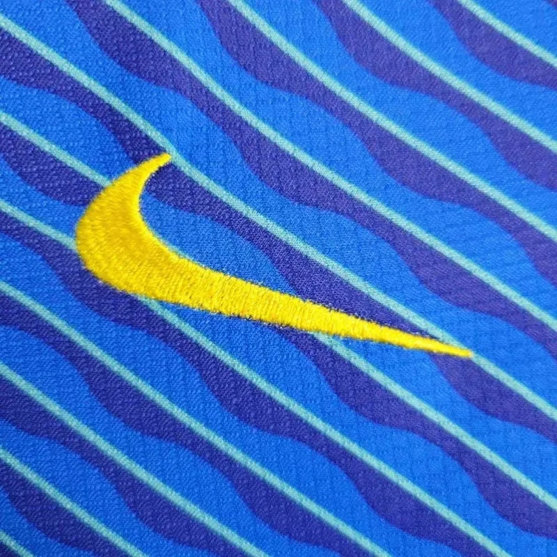 Brazil 24/25 Away Kids Shirt - View 5