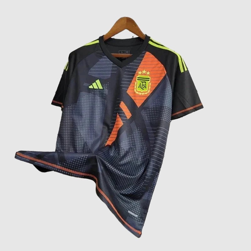 Argentina 24/25 Goalkeeper Shirt - View 9